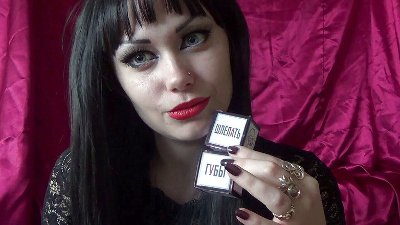 Goddess Misha Goldy: सुंदर लेकिन दुष्ट देवी दो समलैंगिकों का और अधिक दिलचस्प यौन जीवन बनाती हैं