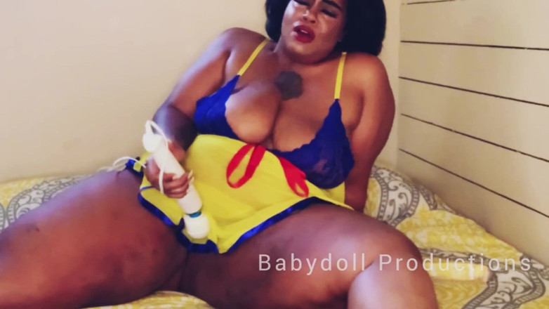 Baby doll xxx: Snow tight
