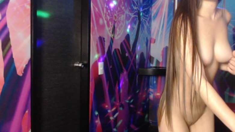 Gilr latinas: Young Latina Wants to Be Fucked and Wants Cum Inside...