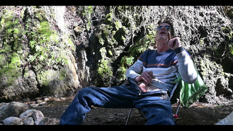 Joe Iandola: Большой член на улице, камшот и курение