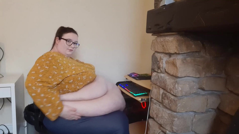 SSBBWLadyBrads: Das fetteste mädchen bei der arbeit zu sein ist ein...