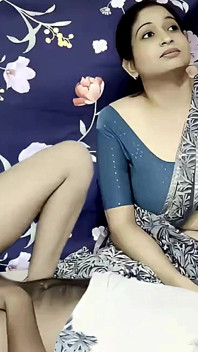 Indian Newly Married Stepsister First Sex with Stepbrother in Desi