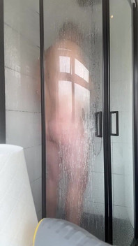 Horny Man Strips and Shaves off Pubic Hair