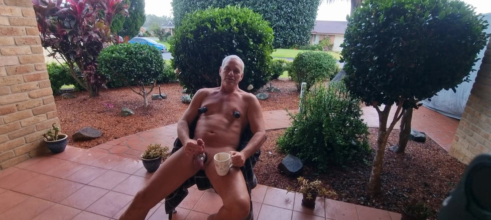 yogiyumyum: Táta venku