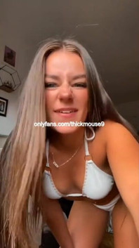 18yo's Virgin Pussy on Tiktok *accident*