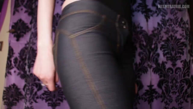 Lady Mesmeratrix Official: Submissive to my divine ass