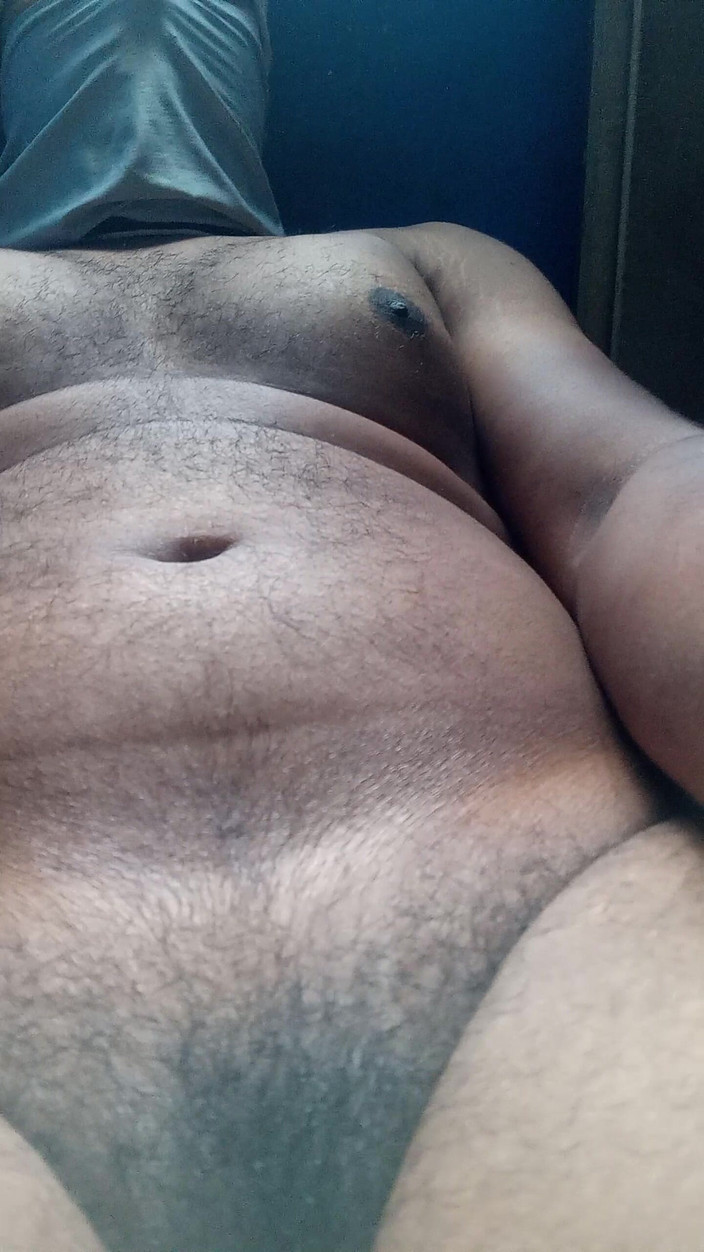 Sweet Indian cock: Novia crossdress con chupar en agujero