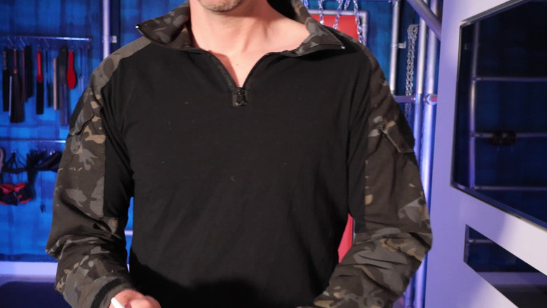 TomBakerBDSM: Bakış açısı Tom Baker - sidiklerimin her damlalarını tüket (4k)