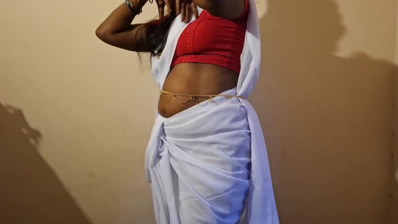 Delightrose: Hot Indian Sex Between a Lady Ghost and Man