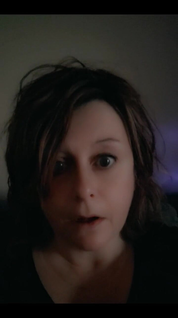 Discreet1078: Aku suka banget dientot