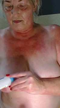 1278 Hotel Room Jacuzzi JOI From Sexy-as-hell Dawnskye1962