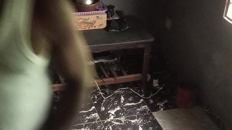 Moviesporn1: Bu erkek kardeş davetsiz kadını sertçe döl içinde sikiyor