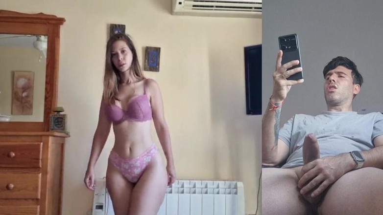 Latinascachondas: Poniendi Hard Friend's Cock