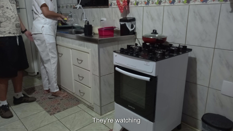Gabi SweetCouplesStories: Rutina výstřiků do kundičky služky v její nové práci