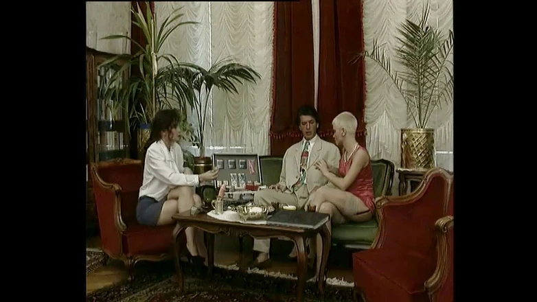 Vintage Climax: Коммерческие презервативы заходят далеко