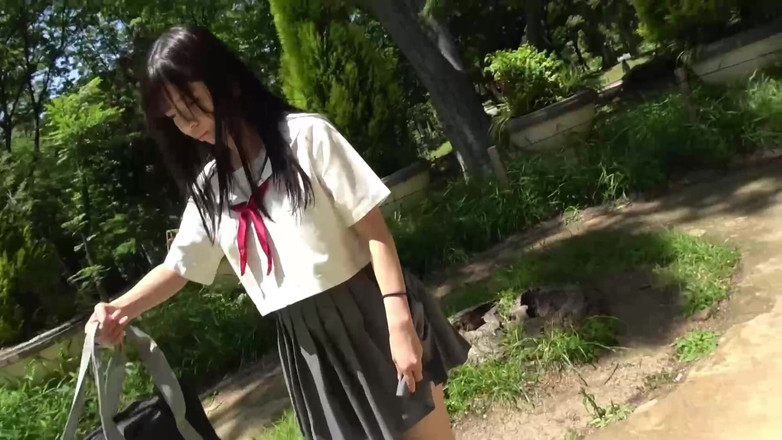 Strix: Yura - 大奶子女调教，在里面和外面的一半射精