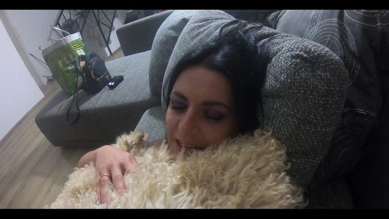 MilfyCalla: 양가죽을 가지고 노는 중