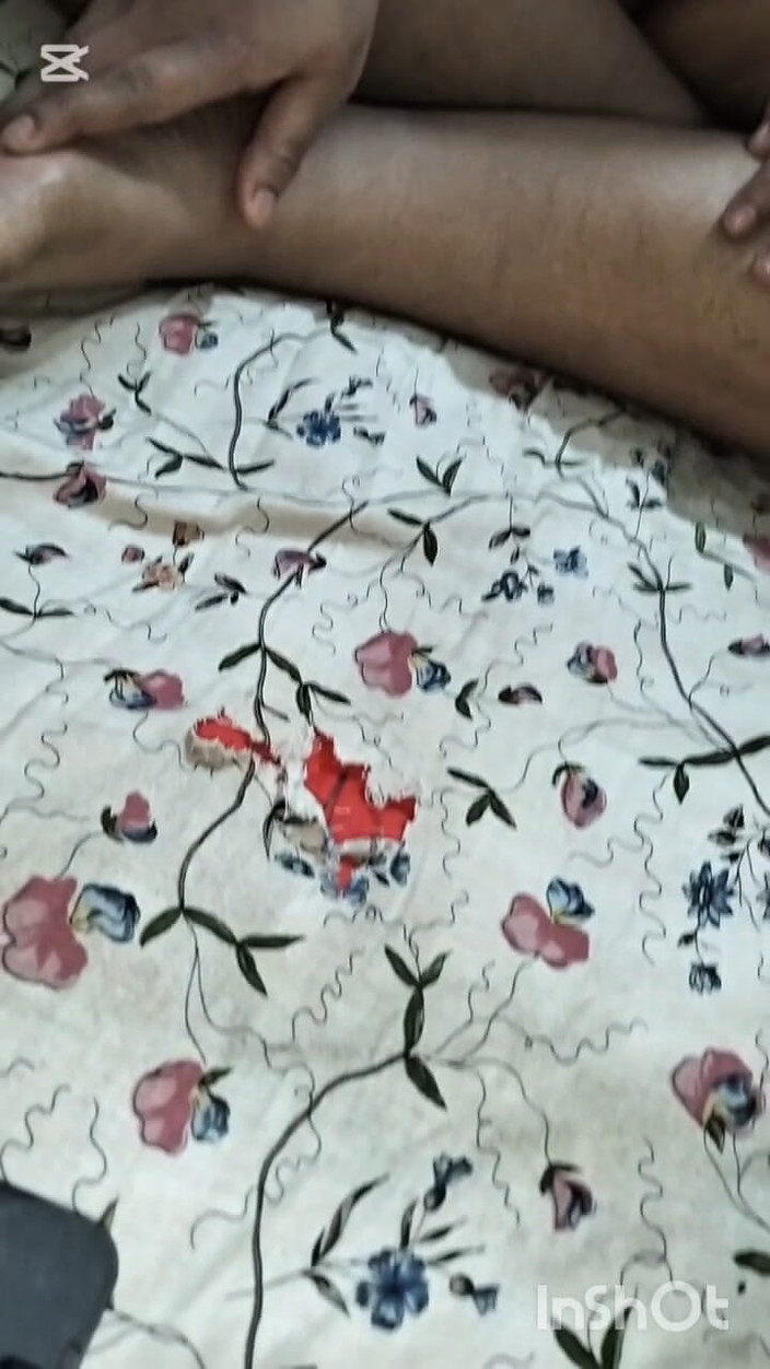 Black Adam: Une bhabhi desi fait un trio