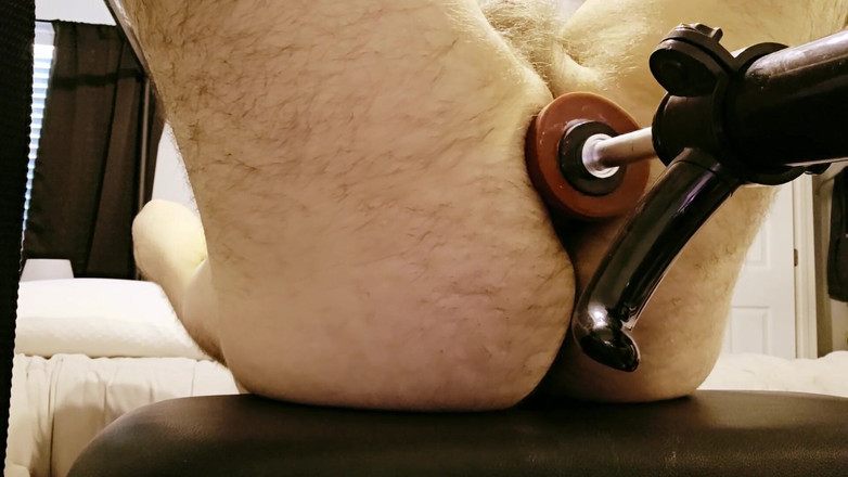 LilAndyWoodDoAnything: クソったれな機械だが、最初は吸い込みで射精する