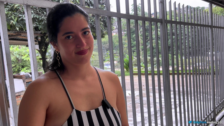 Roxxan: Mi Vecino Me Folla El Culo Y Su Semen Queda...