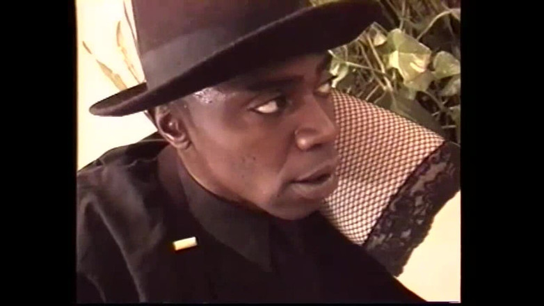 Vintage megastore: Sexy miLF scopata e sborrata sulle grandi tette da un...