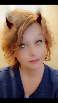 보관된 비디오를 겪어보는 중