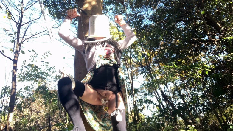 megu2002: Інструкція від тренера No23 Покарання за залишення відра на одній нозі