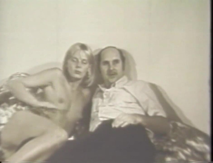 Vintage Usa: Incredible vintage sex scene with a nasty blonde girl