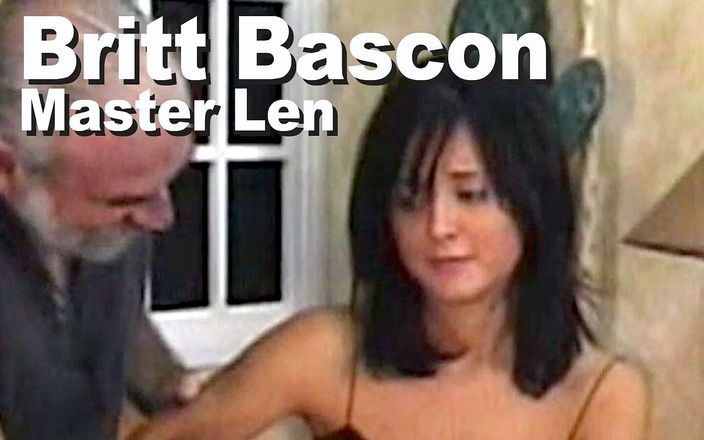 Picticon bondage and fetish: Брітт Баскон і майстер Лень роздягли, дисципліновано відлупцювали