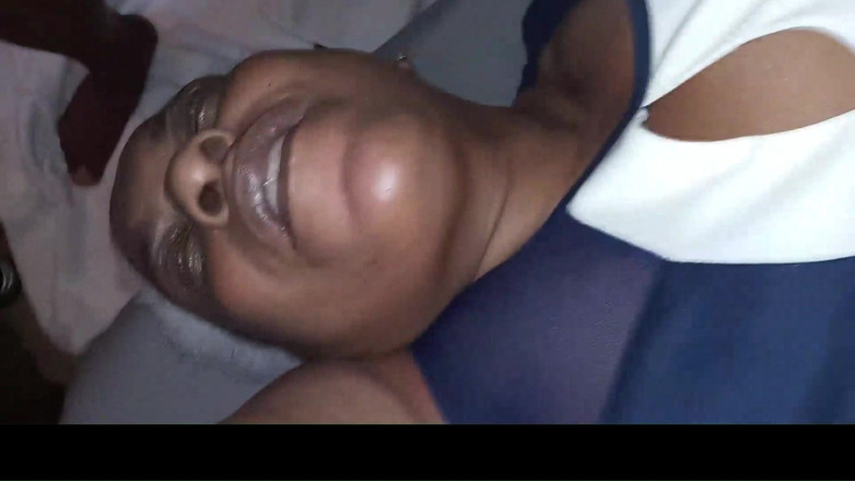 Chuck and Rob Doe: Kompilace kouření a výstřiků na obličej