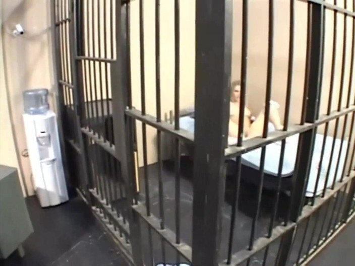 American Idol X: Anal orgasm in the prison