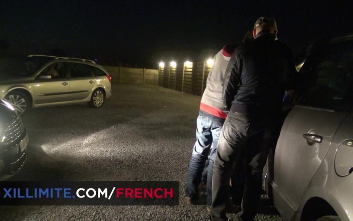 French girls at work: Daniella Rose ile vahşi grup seks