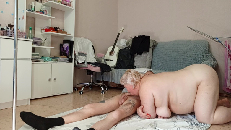 Zona901: Xuất tinh vào cổ họng vợ tôi sau khi thổi...