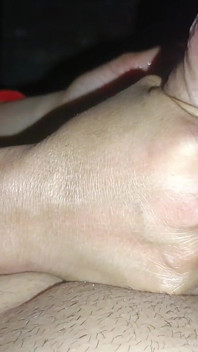 Handjob dengan urutan berminyak – zakar besar