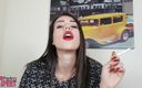 Smokin Fetish: Beleza italiana adora fumar charutos