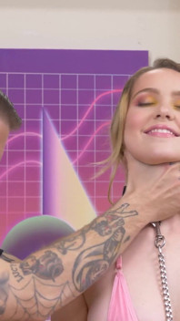 Nikole Nash Shows off Her Oral Skills in a Hard, No-limits Hookup!