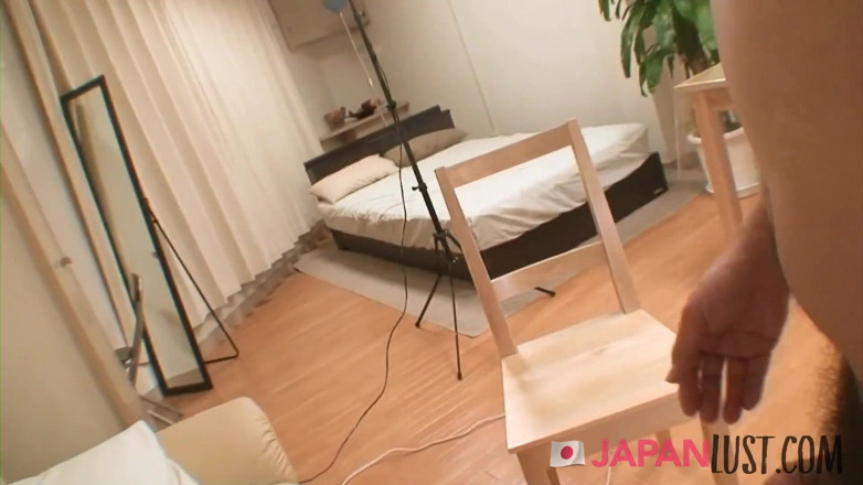 Japan Lust Gold: Madura japonesa juega con juguetes y polla