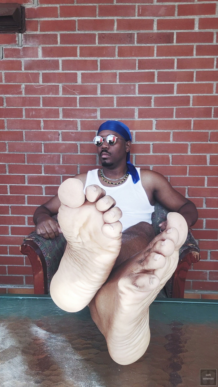 Soft Soleman: Moving Smooth Male Soles (2026)