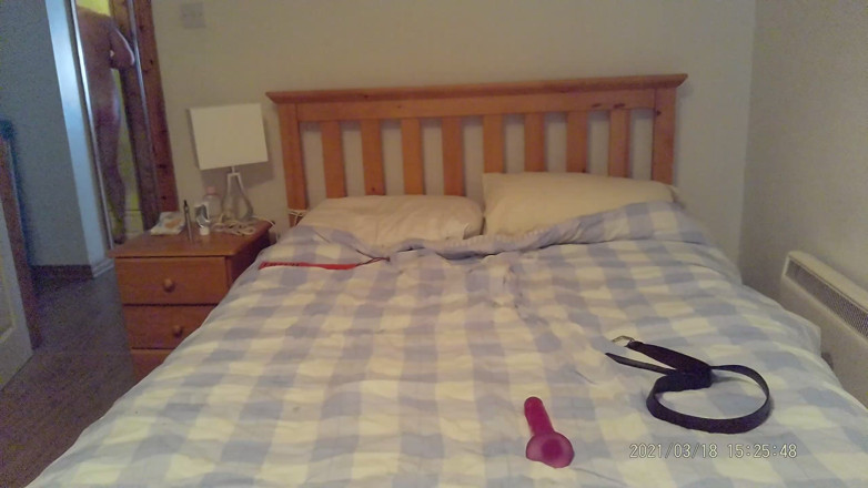 Hands42: Str8 Irish Stepdad Needs Cock &amp; Bare