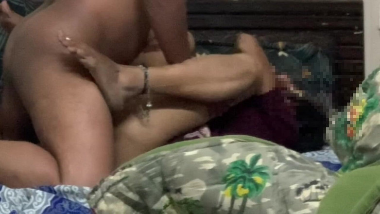 fullyloadedvid: Soniya Punjaban Sex with Neighbor Boy in Home