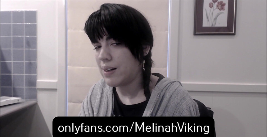 Melinah Viking: プラットセルフィーシュート