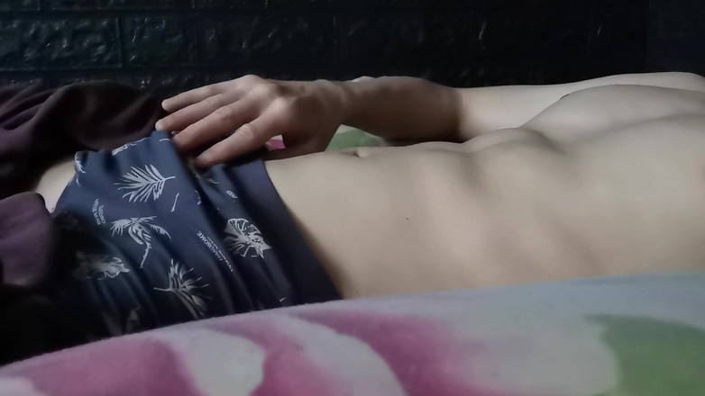 SEXY_GUYBEST: Hartstochtelijk trok zich af en kwam krachtig op zichzelf klaar