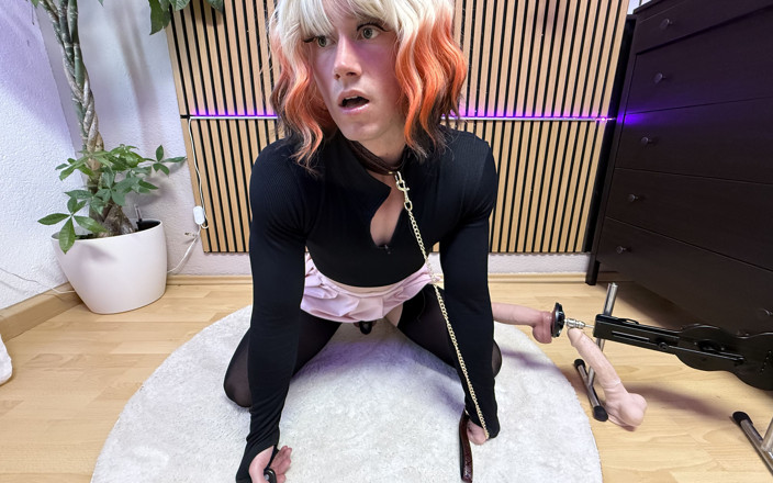 Elvi Lynx: Sissy Removes the Chastity Cage and Rides the Dildo to...