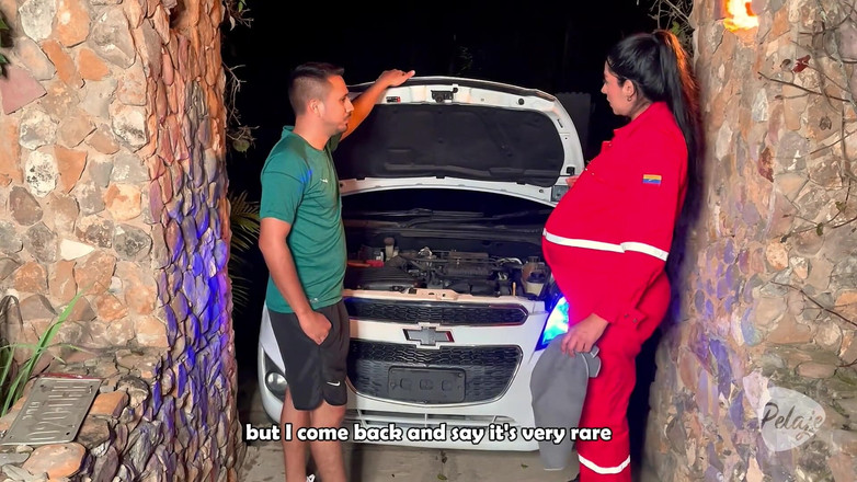 Pelaje mix: Mujer embarazada de 9 meses consigue un trabajo como mecánica y...