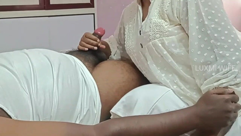 Luxmi Wife: Manželka kouří nevlastního bratra -2