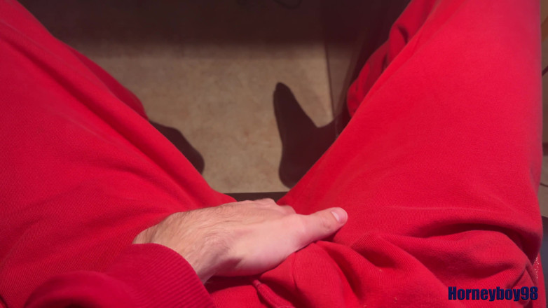 Horneyboy98: Twink in the Home Office Jerks off His Cock and...
