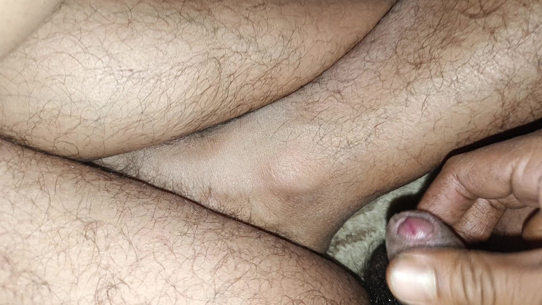 Your Ruchi: Я енергійно пестив пизду своєї зведеної сестри