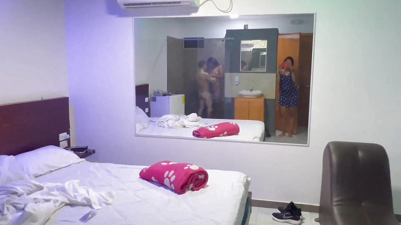 Lady: This Is the Best Homemade Threesome You'll Ever See - the...