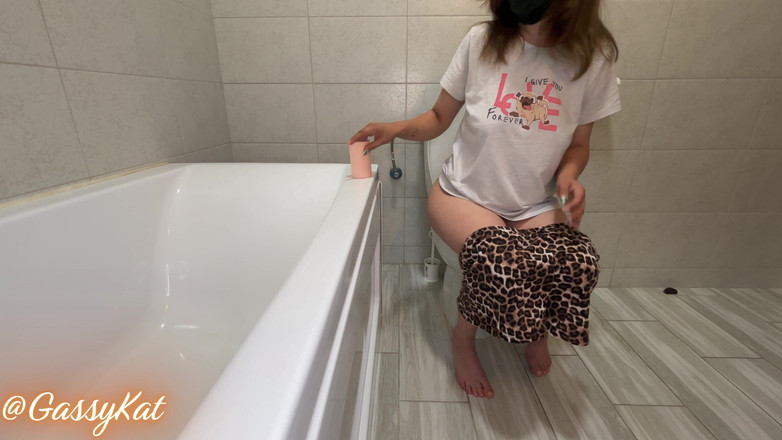 GassyKat: 매일 화장실 에피소드 17