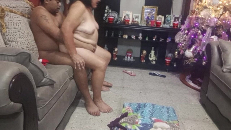 Sofixxx: Betapa sedapnya batang saya menunggang ibu tiri matang